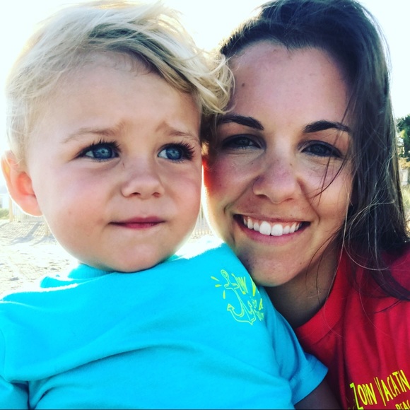 Meet your Posher, Rebecca - Picture 1 of 1